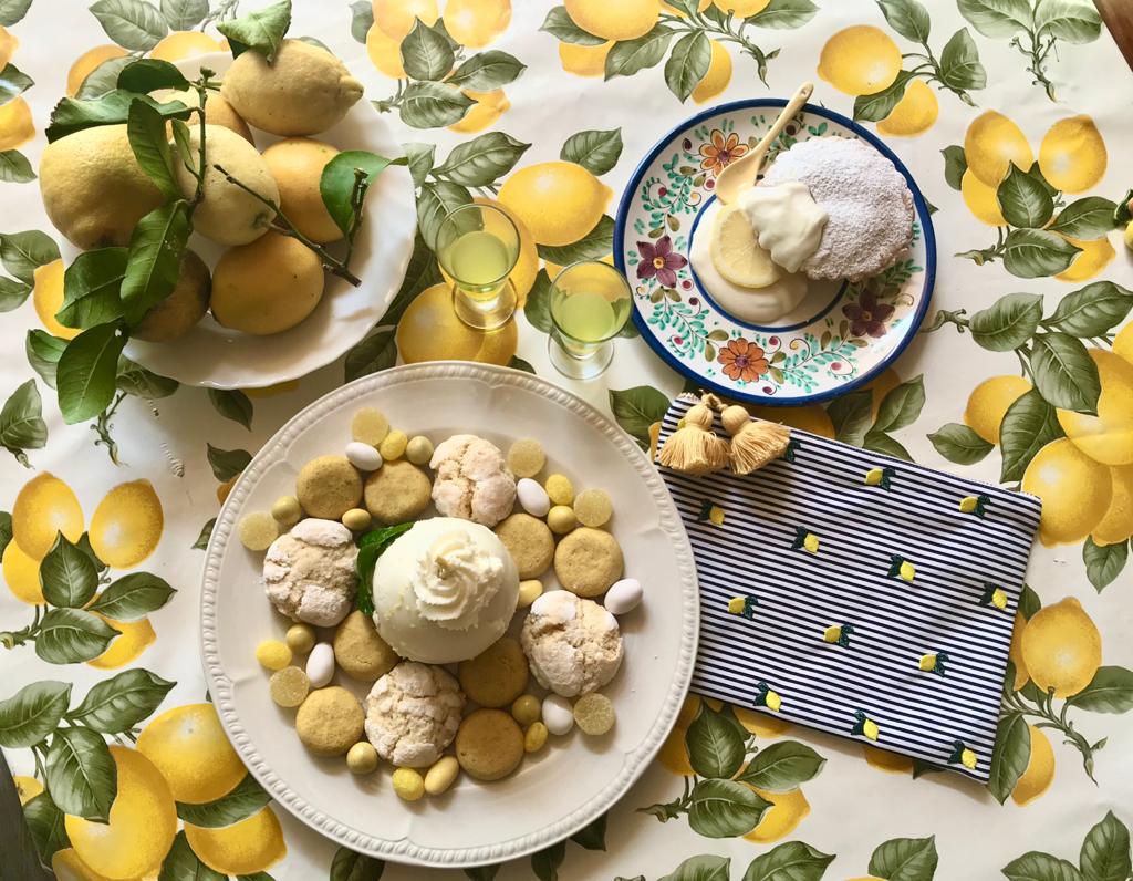 Penisola sorrentina - Delizia al limone e lemon tart di Pollio, prodotti Limonoro e borsetta Ballerì