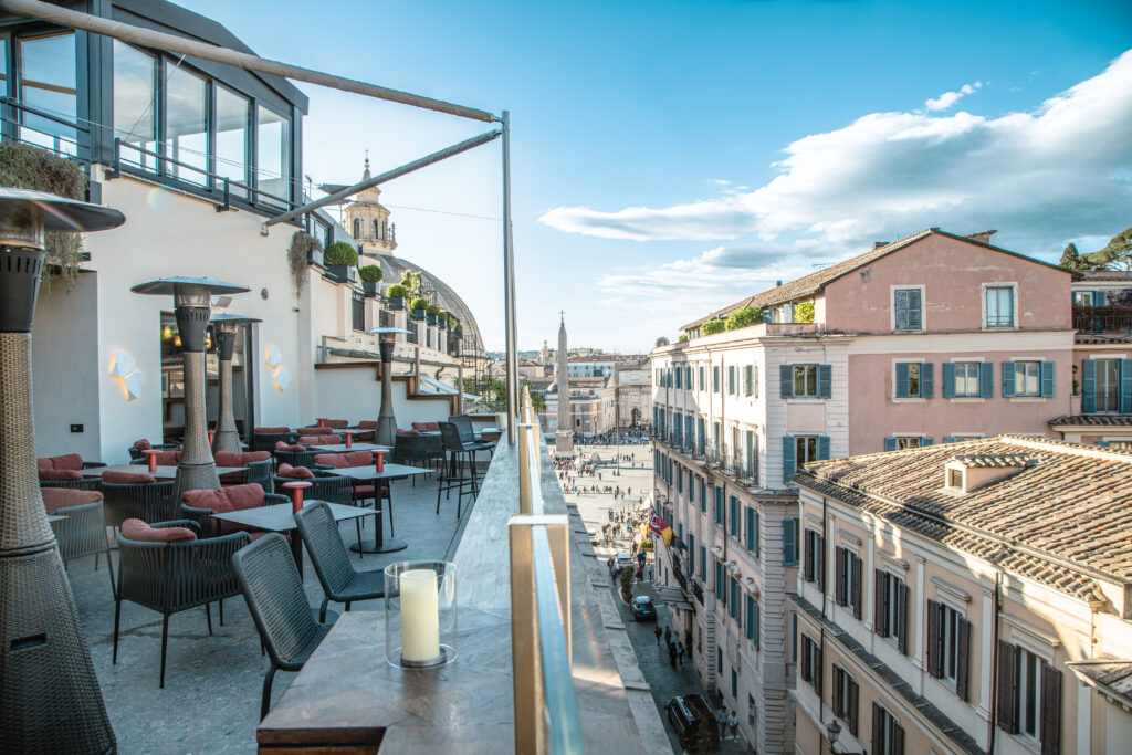 Il rooftop del Moon con vista su Piazza del Popolo a Roma